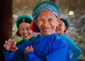 Ướm áo